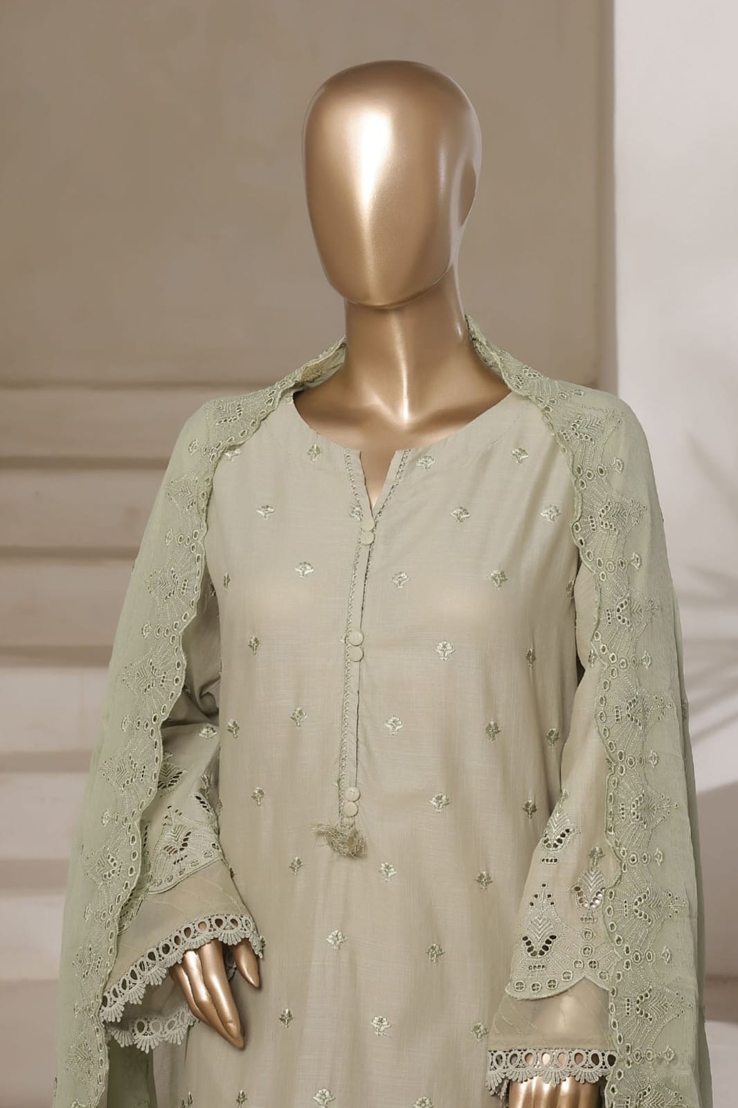 WhatsApp Image 2025-08-29 at 19.56.30_a8726bb9